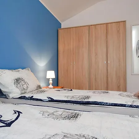 Amazing Apartment In Cizici With House Sea View Appartamento *